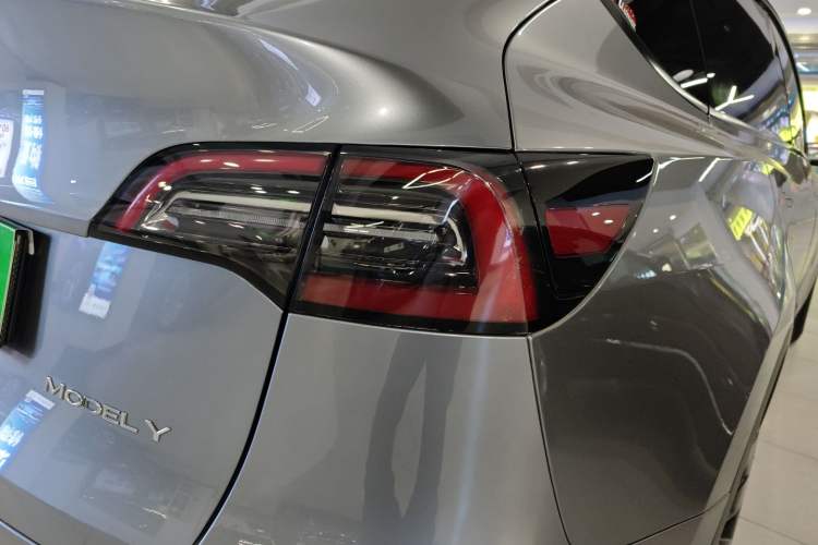 Used Tesla Model Y 2024 Rear-Wheel-Drive Version