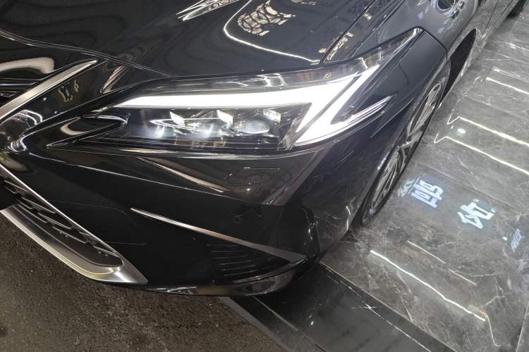 Used Lexus ES 2025 200 Premium Edition