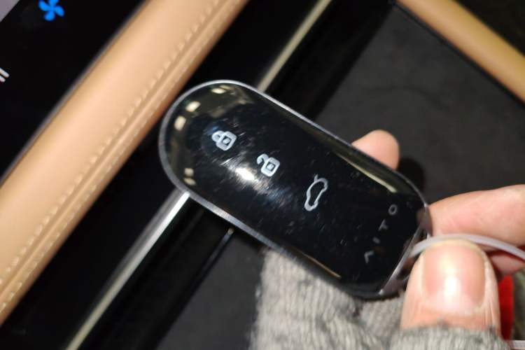 Used Hima AITO M7 2024 1.5T Intelligent Driving Rear-Drive Max Edition 5 Seats