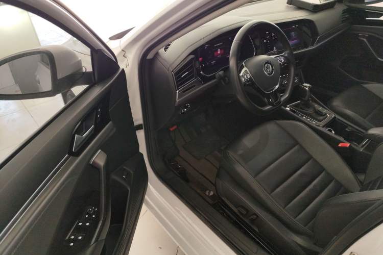 Used Volkswagen Sagitar 2021 280TSI DSG Excellence Edition
