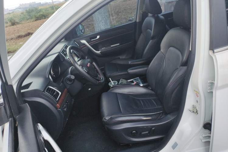 Used Haval H6 2014 Sport Edition 2.4L Automatic Elite Model
