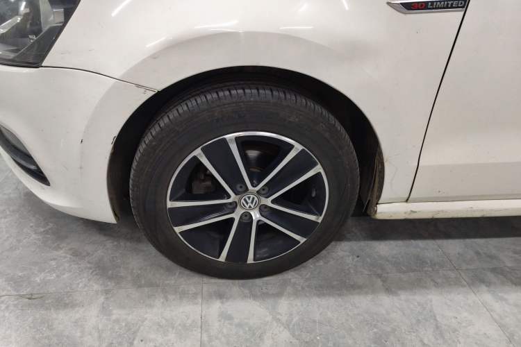 Used Volkswagen Polo 2014 1.6L Automatic Comfort Edition