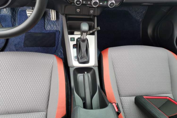 Used Honda LIFE 2021 1.5L CVT SPORT Heartbeat Edition
