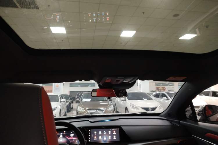 TDK.VehicleDetails.img