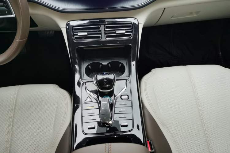 Used BYD Qin PLUS 2023 Champion Edition DM-i 55KM Leading Model