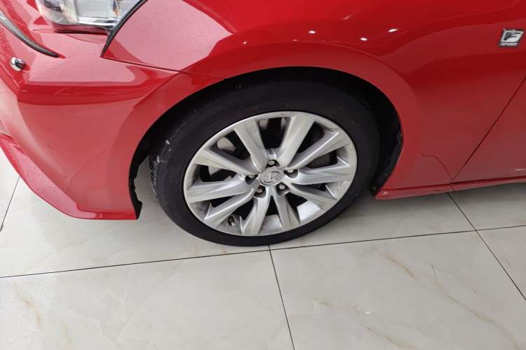 Used Lexus IS 2015 200t F SPORT