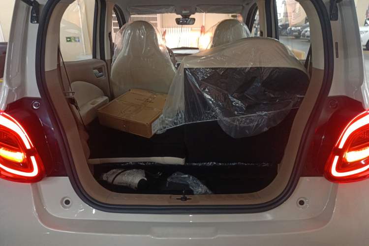 Used Wuling Hongguang MINIEV 2025 Four-Door Version Advanced Edition
