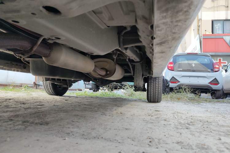 Used Wuling Hongguang V 2022 1.5L Jingqu Edition Enclosed-Window Vehicle with Electric Power Steering LAR
