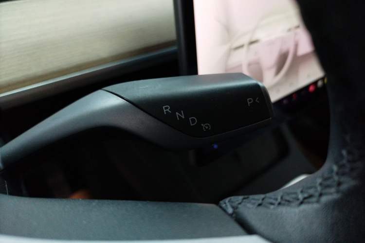 Used Tesla Model Y 2021 Standard Range Rear-Wheel Drive Version