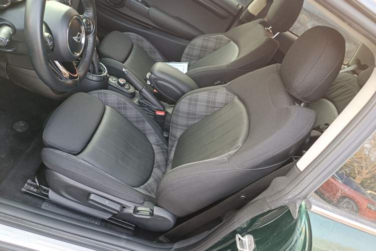 Used  MINI 2016 1.5T COOPER