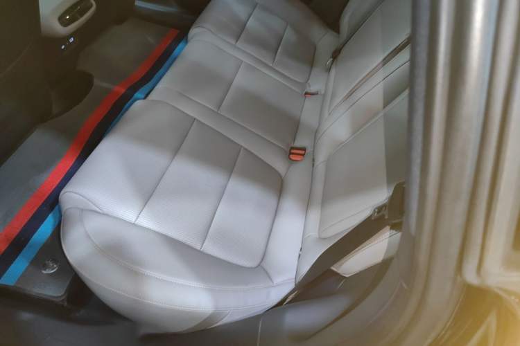 Used Lynk & Co Z10 2025 71 kWh 602 km Range Rear-Wheel Drive Pro