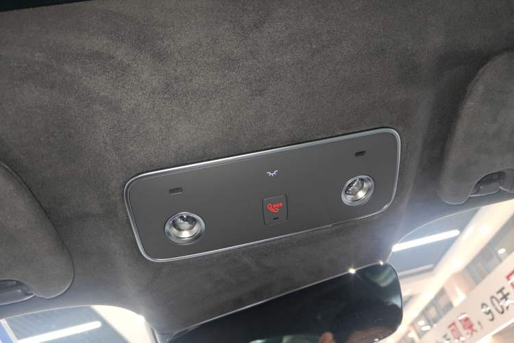 Used Hima Luxeed S7 2025 785 km Ultra
