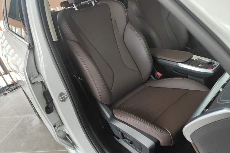 Used BMW iX1 2023 eDrive25L M Sport Package
