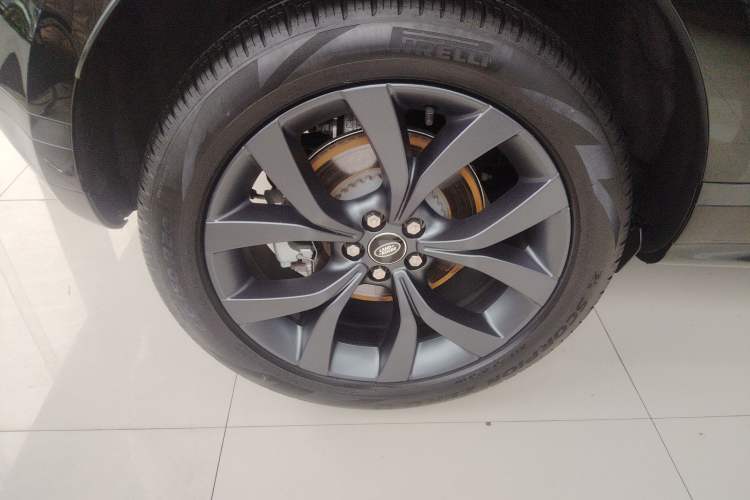 Used Land Rover Range Rover Evoque 2023 Aurora L 249 PS Collins Antique Bronze Special Edition
