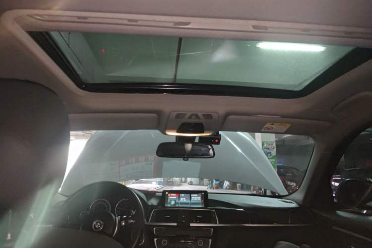 Used BMW 3 Series 2018 320Li Fashion Model
