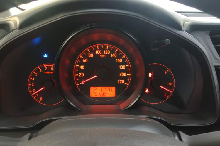 Used Honda Fit 2018 1.5L CVT Comfort Sunroof Version