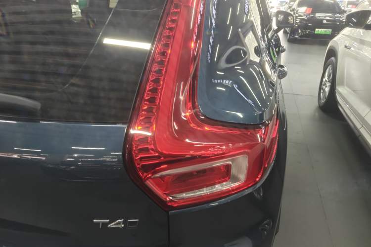 Used Volvo XC40 2021 T4 4x4 SmartDrive Fashion Edition
