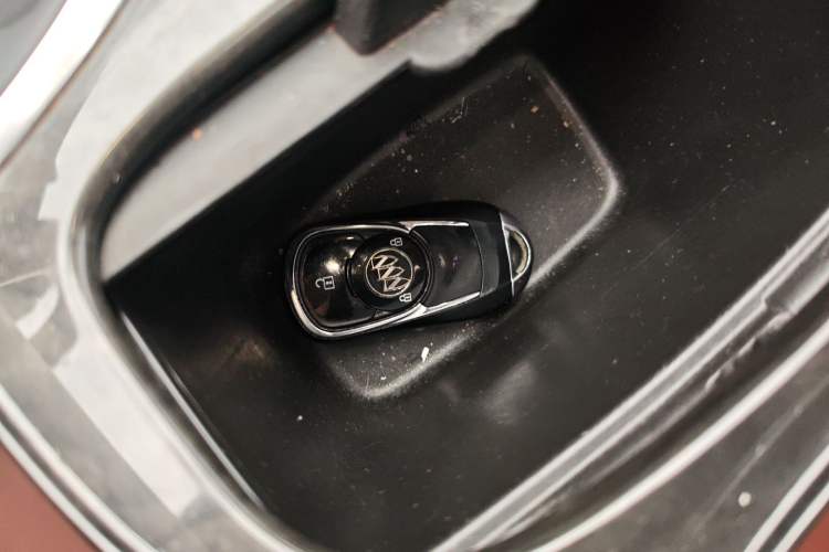 Used Buick Envision 2016 20T Two-Wheel-Drive Elite Model
