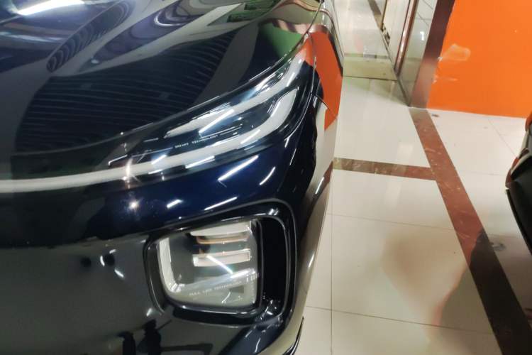 Used  Q07 2025 215 Flagship PLUS
