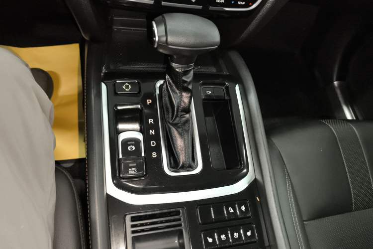 Used GAC Trumpchi GS8 2017 320T Two-Wheel Drive Luxury Smart Connectivity Version (7 Seats)
