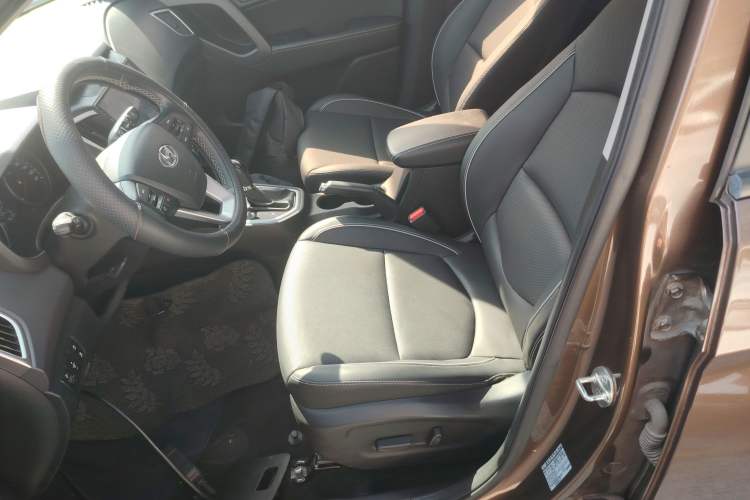 Used Hyundai ix25 2017 1.6L Automatic Smart Version
