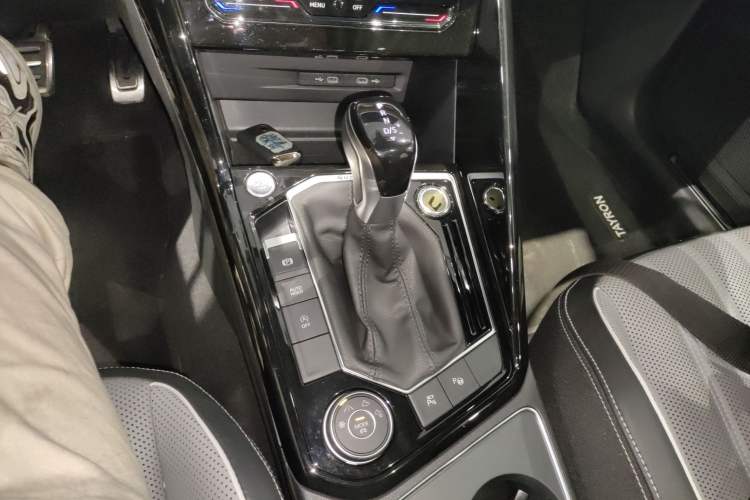 Used Volkswagen Tayron 2023 380TSI Four-Wheel Drive R-Line Pro Smart Edition