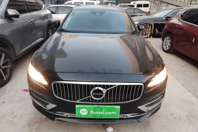 Used Volvo S90 2020 T5 Zhiyi Luxury Edition