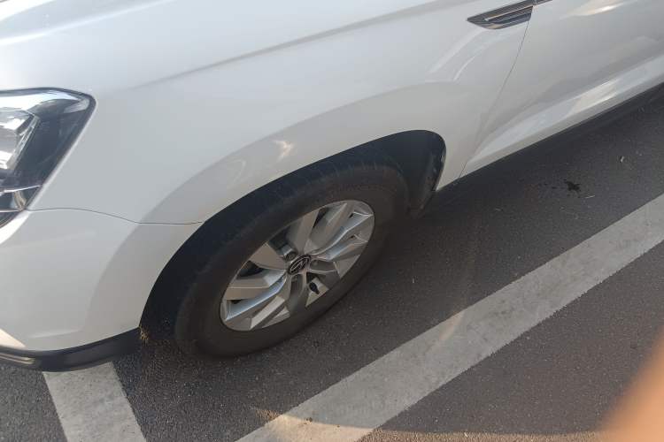 Used Volkswagen Tharu 2021 280TSI Two-Wheel Drive Trend Edition
