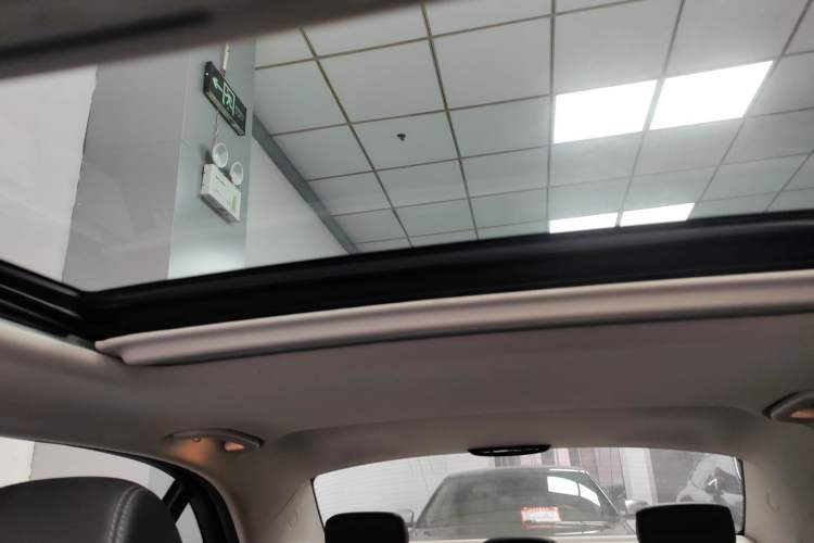 Used Mercedes-Benz C-Class 2017 Restyled C 180 L Fashion Edition Sport Version