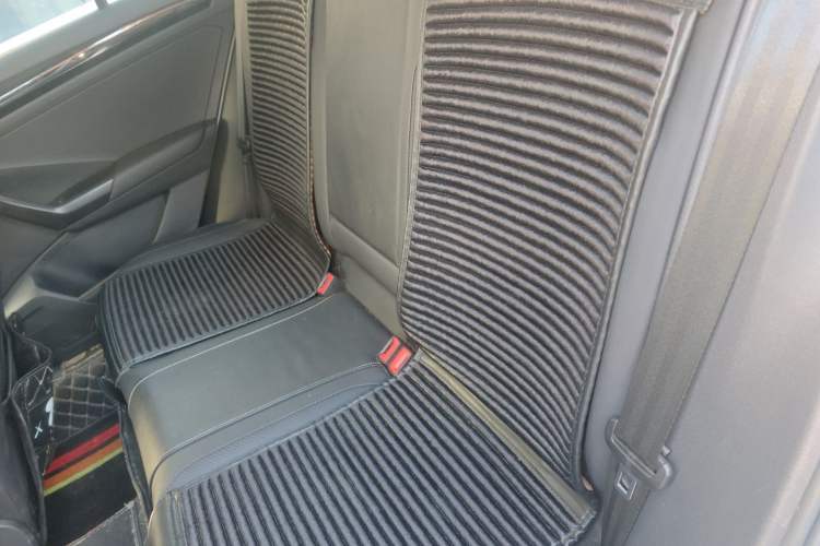 Used Volkswagen T-ROC 2022 280TSI DSG Two-Wheel Drive Comfort PLUS
