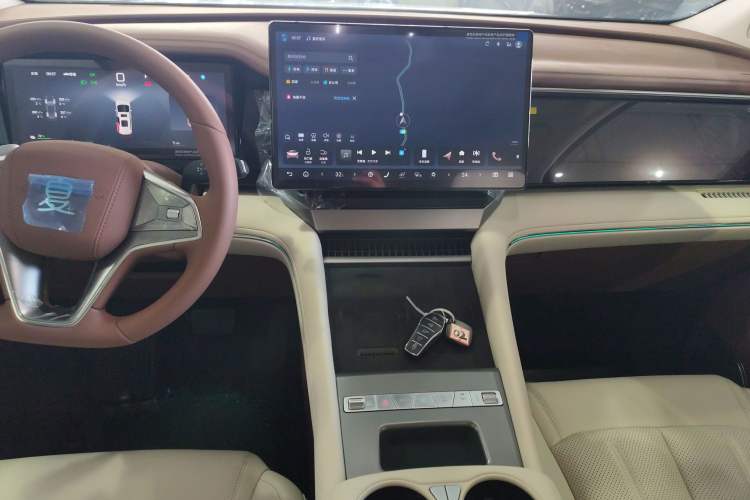 Used BYD Xia 2025 DM-i 1.5T 180km Excellence Model
