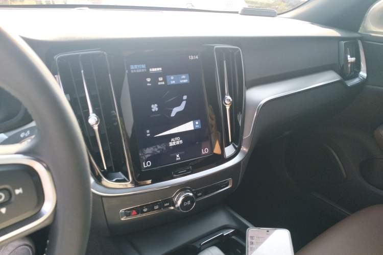 Used Volvo S60 2022 B4 Zhiyi Luxury Edition
