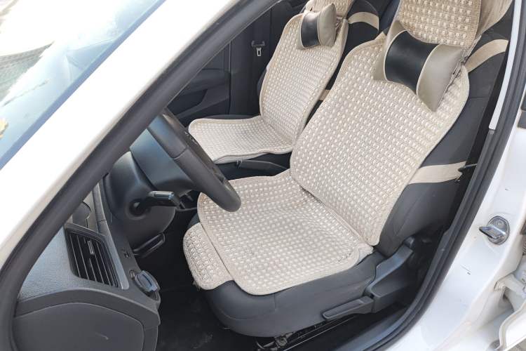 Used Skoda Rapid Spaceback 2014 1.6L Manual Enjoyment Edition