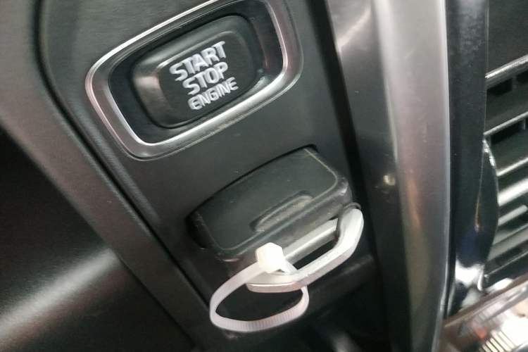 Used Volvo XC60 2017 T5 Smart Upgrade Edition