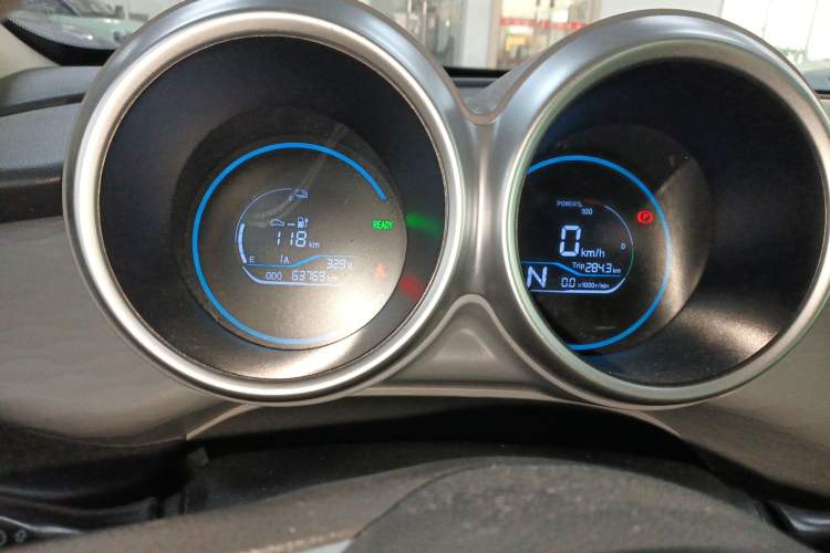 Used ORA Black Cat 2019 351 km Family Edition