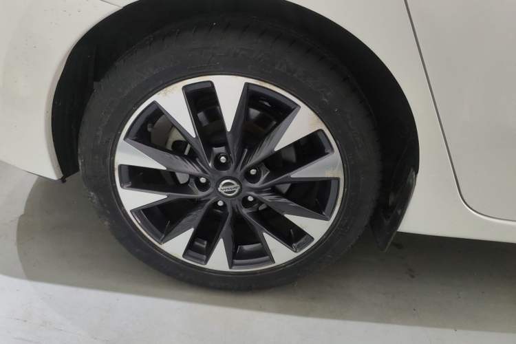 Used Nissan Lannia 2016 1.6L CVT Smart Cool Edition
