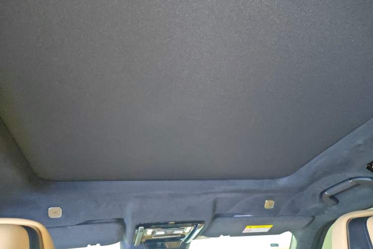 Used  Leopard 8 2025 Smart & Brave Flagship Edition 7 Seats
