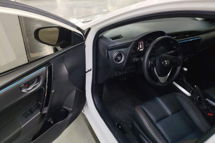 Used Toyota Levin 2018 185T CVT Luxury Edition China V Standard