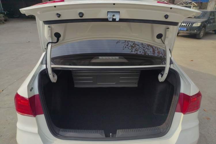 Used Volkswagen Santana 2021 1.5L Automatic Fashion Edition
