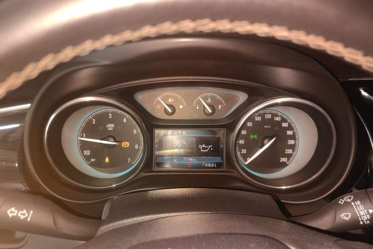 Used Buick Envision 2016 20T Two-Wheel-Drive Elite Model
