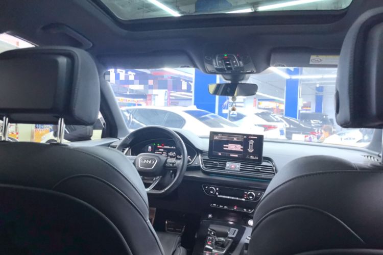 Used Audi Q5L 2023 40T Luxury Dynamic Model
