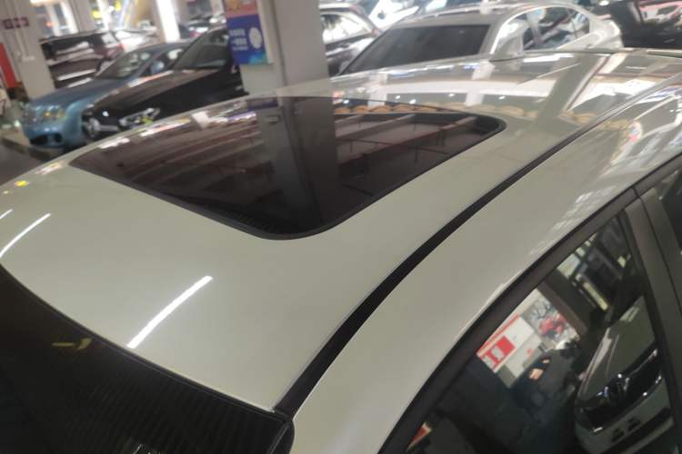 Used Toyota IZOA 2020 2.0L Yi Xiang CARE
