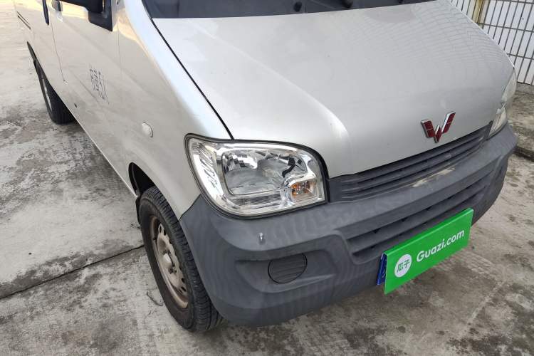 Used Wuling Zhiguang 2020 1.2L Practical Model China VI LSI
