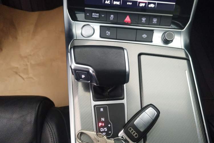 Used Audi A6L 2020 40 TFSI Luxury Prestige Edition
