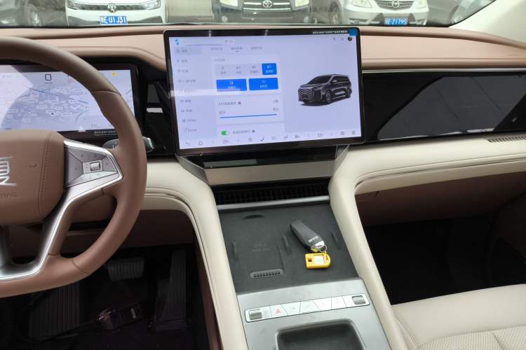 Used BYD Xia 2025 DM-i 1.5T 180km Beyond Edition