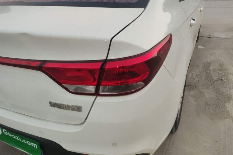 Used Kia K2 2017 Sedan 1.4L Manual Transmission GLS
