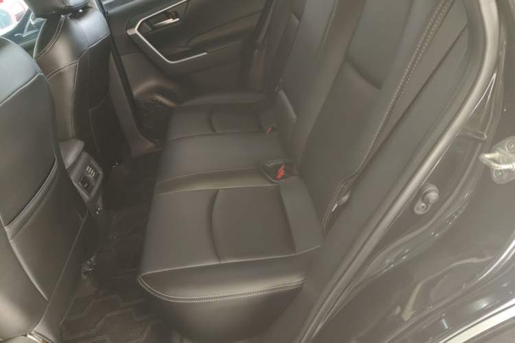 Used Toyota RAV4 2020 2.0L CVT Two-Wheel Drive Fashion Edition