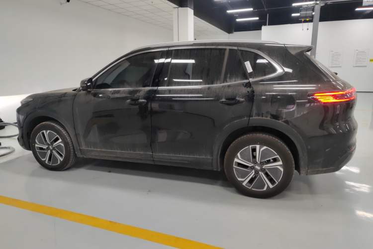 Used  Galaxy Xingjian 7 EM-i 2025 120km Launch+ Version
