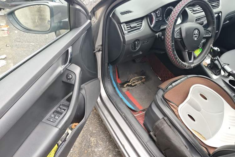 Used Skoda Octavia 2022 1.5L Automatic Comfort Edition