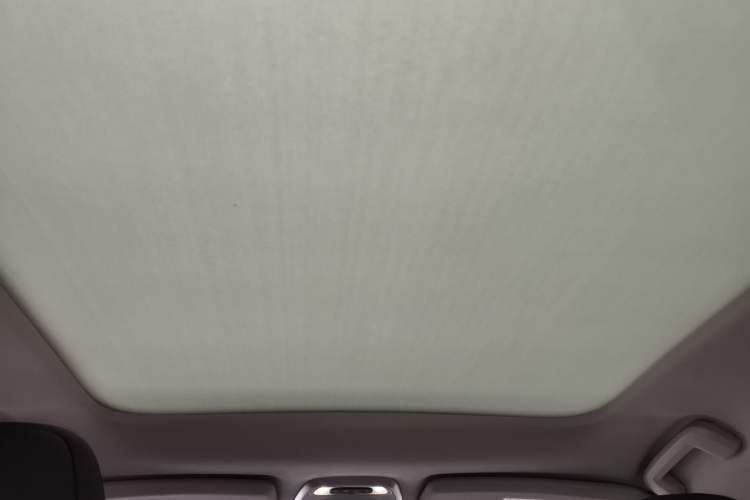 Used Volvo V40 2016 T3 Zhiyi Edition
